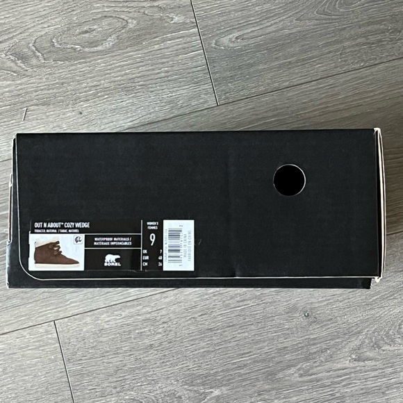 NWT Sorel Out N About Wedge Bootie Brown and Cream Size 9 - Picture 8 of 9